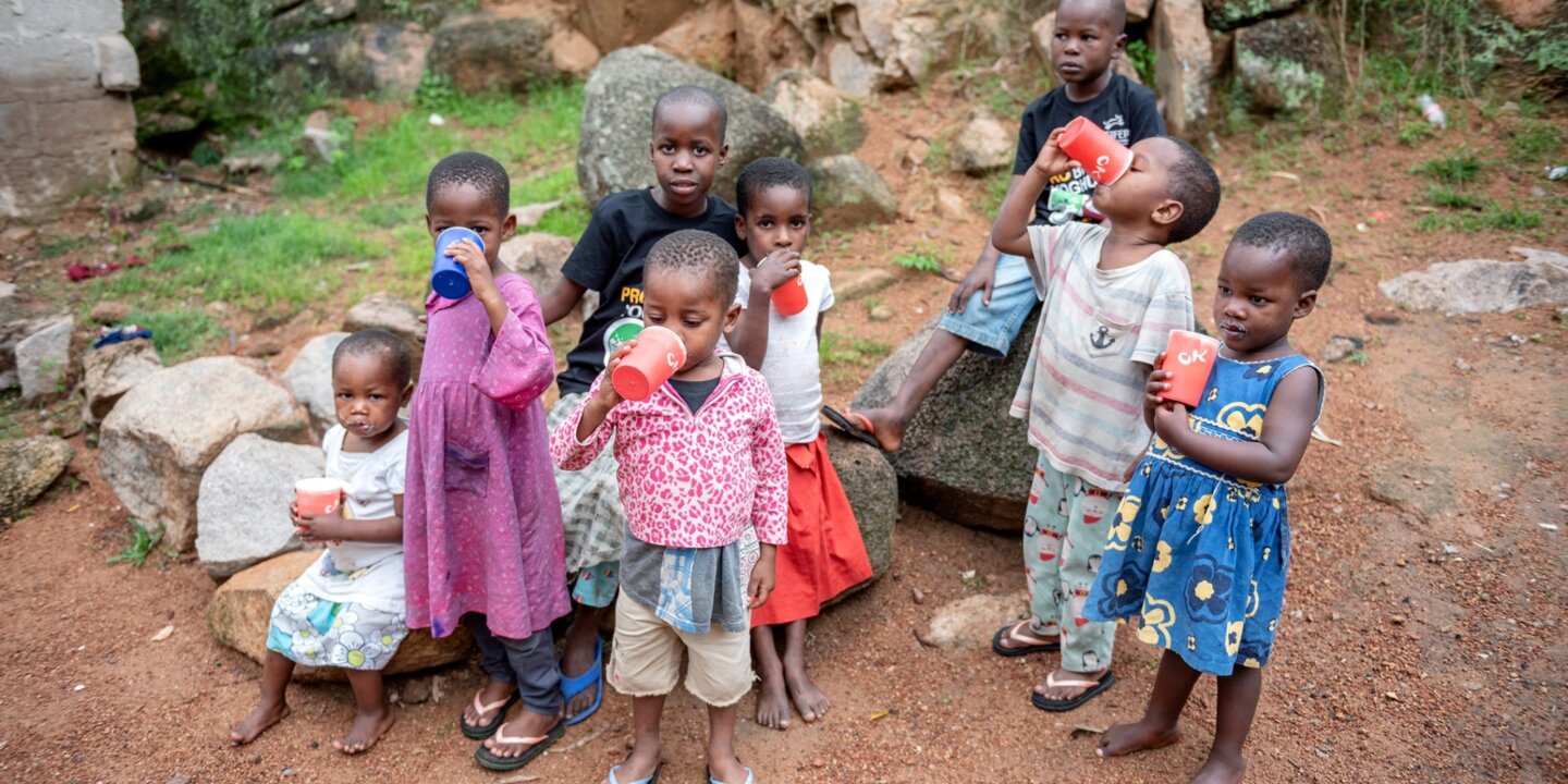 School feeding for afiniki