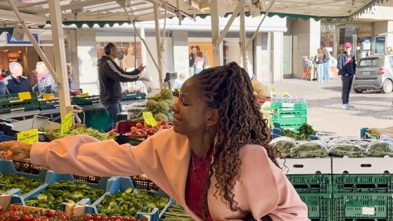 Local Markets: The Beating Heart of Healthy Cities
